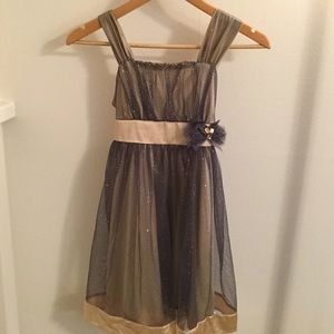 Pretty dress (Justice)